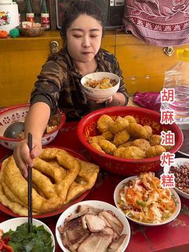 农村美食网红,揭秘农村美食网红的美食传奇